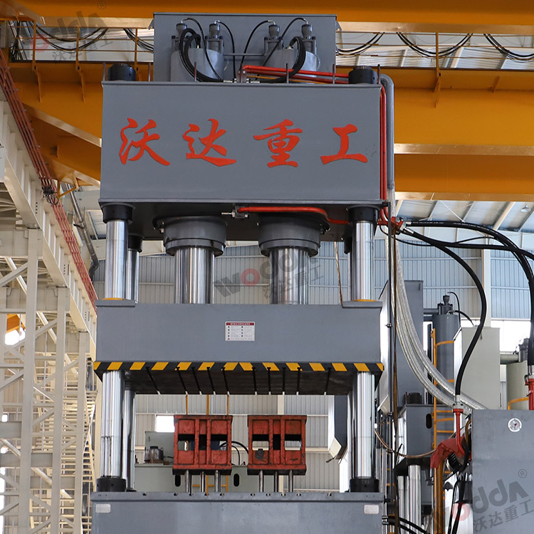 1000液壓機(jī)（立柱、油缸）